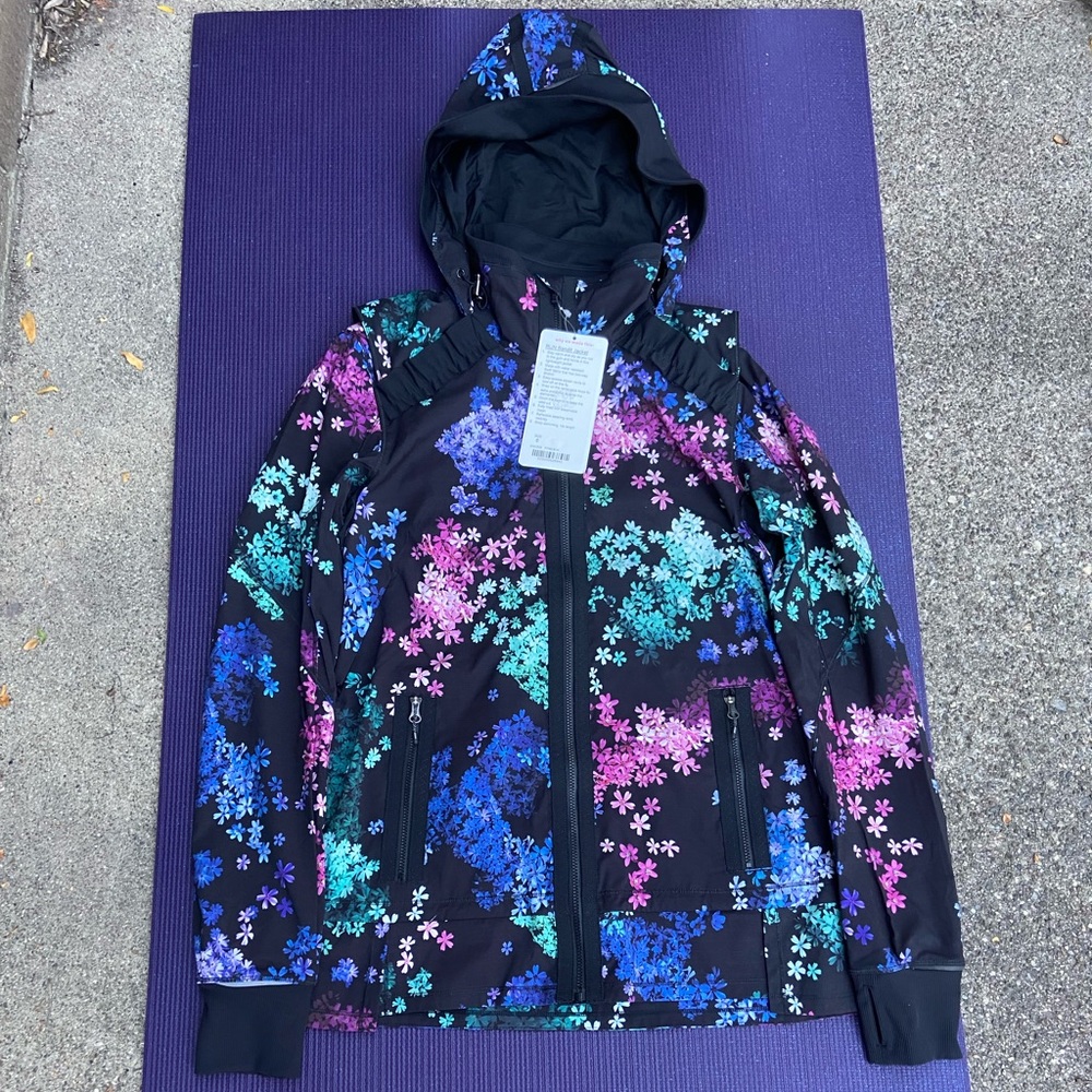 NWT Lululemon Run Bandit Jacket Petal Pop Size 6